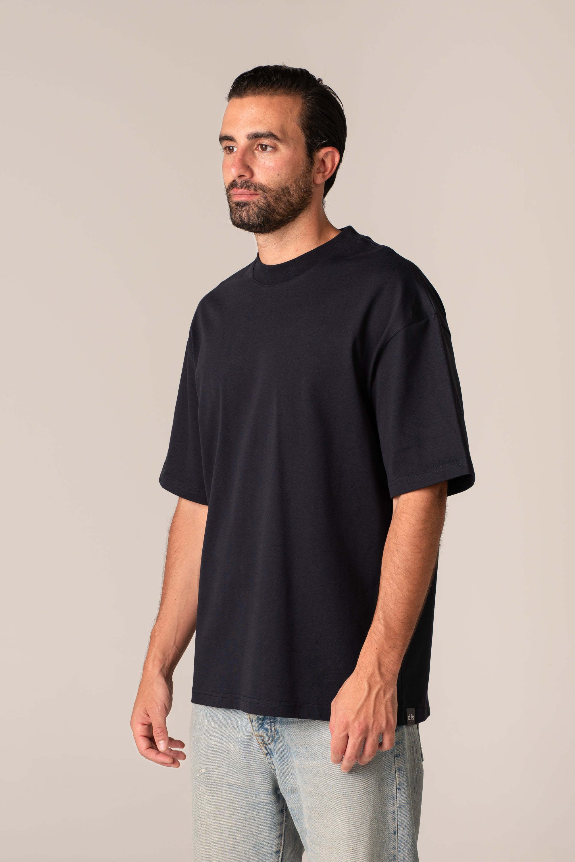Navy Base-Tee